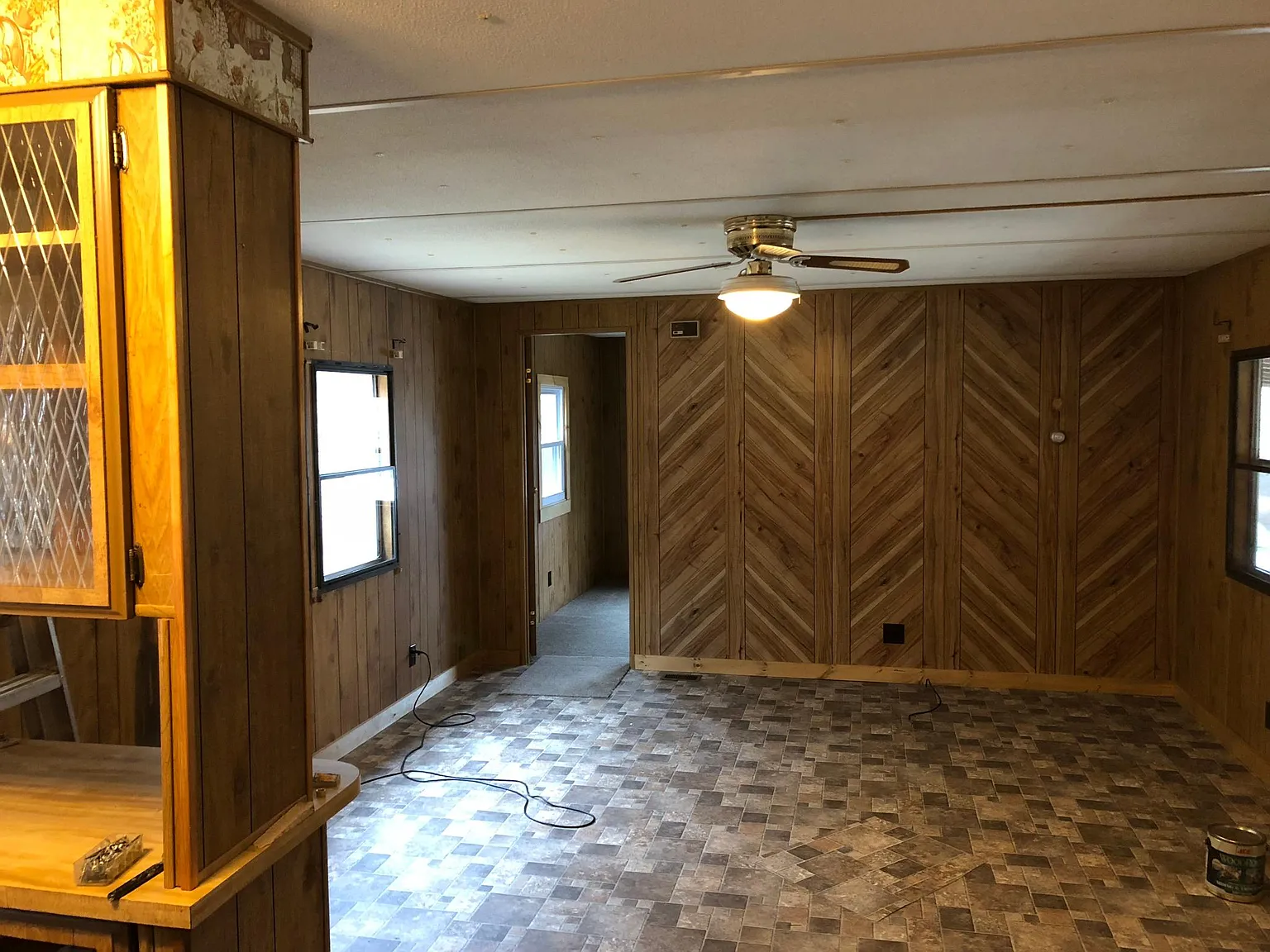 2 bed, 1.5 bath, 980 sqft, $1,350 — Photo 3
