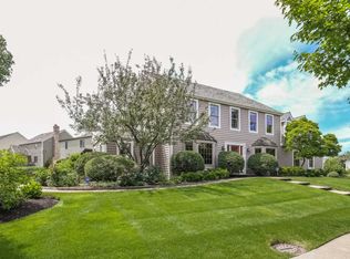 4755 Providence Rd, Gurnee, IL 60031