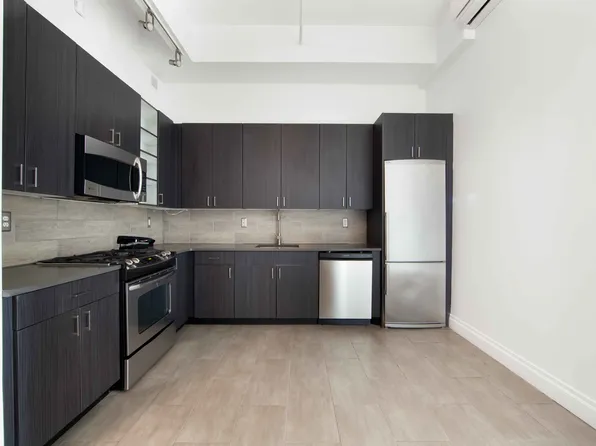 233 Schermerhorn Street image 1 of 10