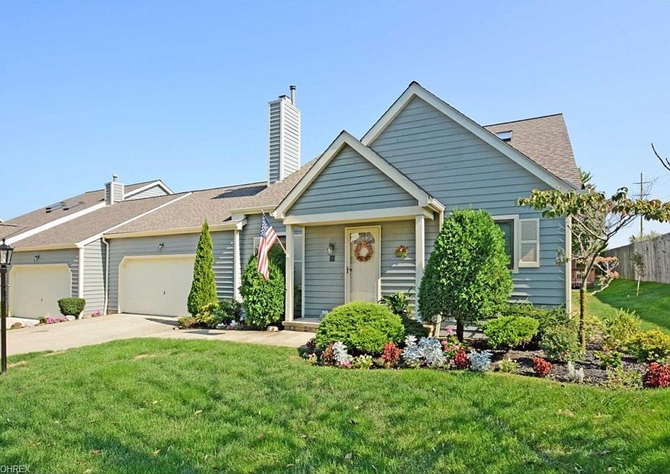 1st image of 38 Pond Dr