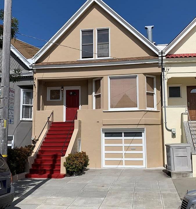 1st image of 624 2nd Ave