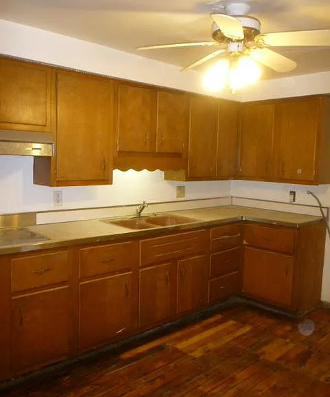 407 W Elizabeth St — Photo 4
