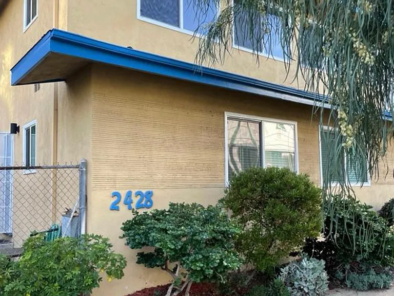2428 Penmar Ave #3 — Photo 3