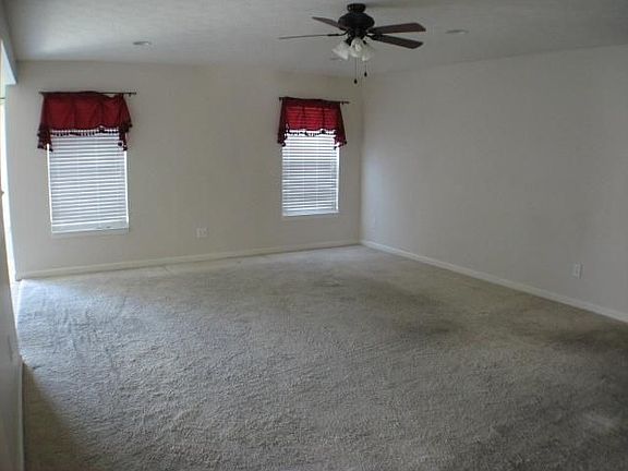 4th image of 12718 Braddock Ln