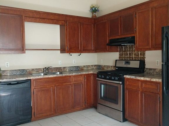4th image of 1504 Twin Lakes Cir