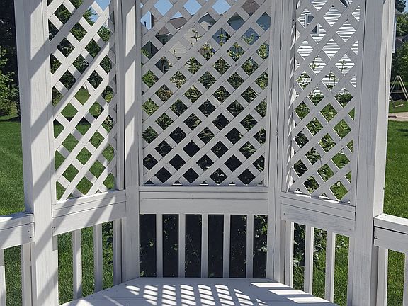 4th image of 7988 Priestley Dr