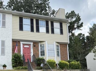 1686 Grist Mill Dr, Marietta, GA 30062