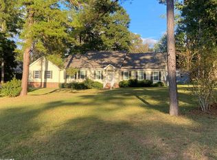 385 Clairmont Ave, Monroeville, AL 36460