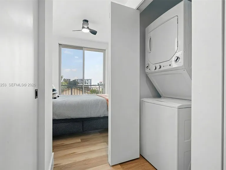 650 SW 1st St #305 — Photo 21