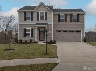 1934 Amelia Way, Moraine, OH 45439