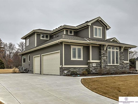 2nd image of 1516 S 219th Ave