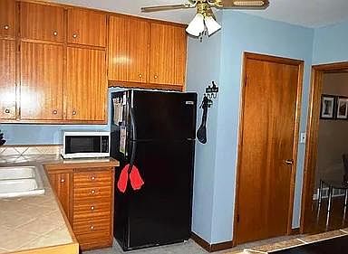 2nd image of 8863 Duncan Rd