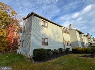 1909 Woodhollow Dr, Marlton, NJ 08053