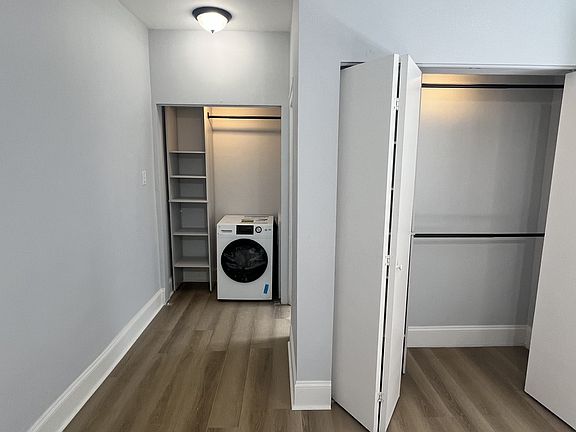 5th image of 5135 S Blackstone Ave #100