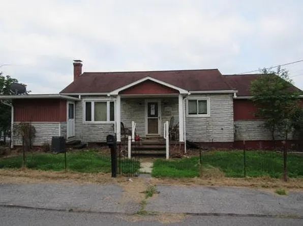 873 Lohr St, Central City, PA 15926