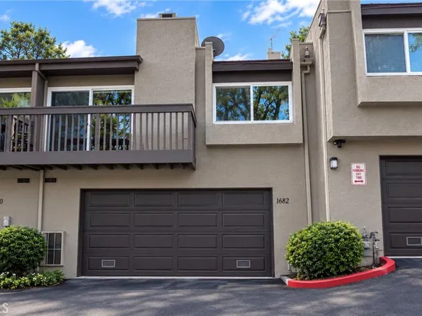 1850 Rainbow Terrace Ln, Montebello, CA 90640