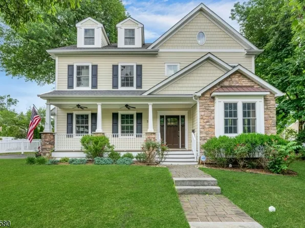 58 Hamilton St, Madison Boro, NJ 07940