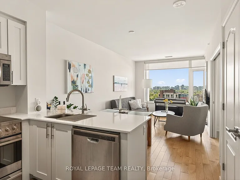 1035 Bank St #1504 — Photo 7