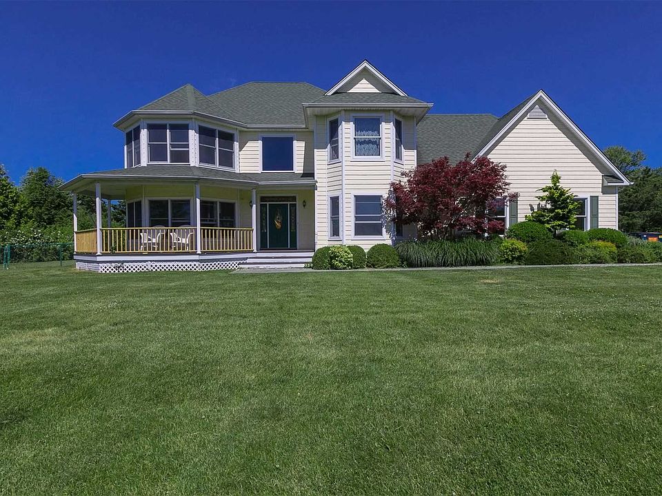 1st image of 300 Little Peconic Bay Ln