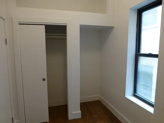 Rented by Bohemia Realty Group | media 32