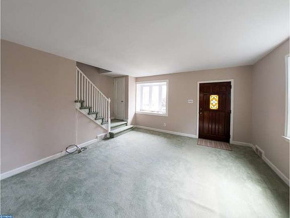 5th image of 1104 Cobbs St