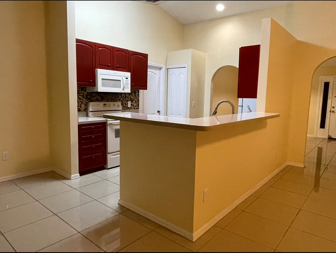 808 Wakefield Way - 1 — Photo 3