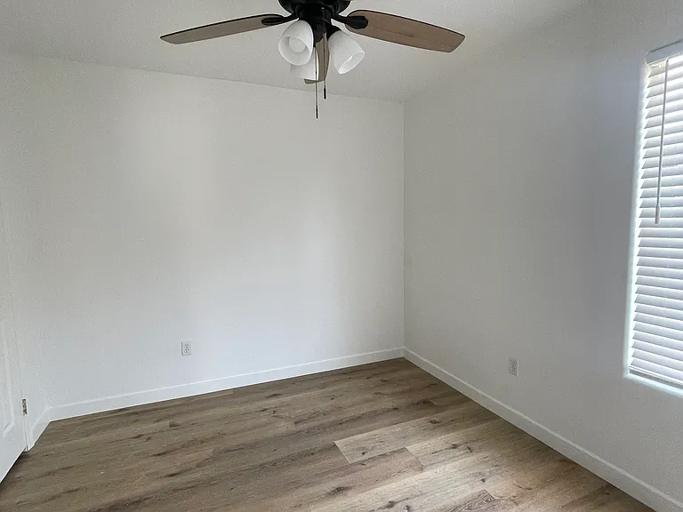 6001 Potenza Ln — Photo 3