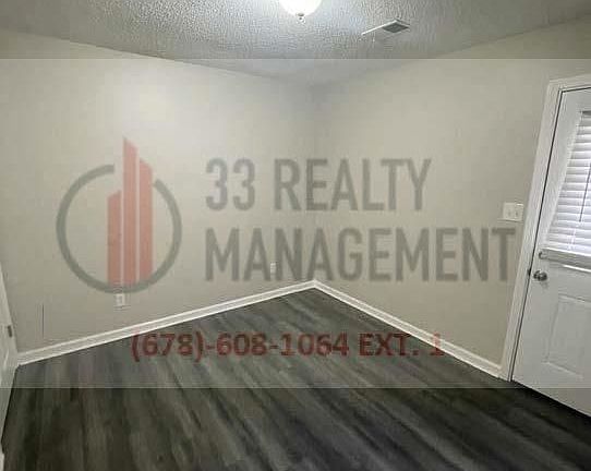 5th image of 119 Bentley Pkwy