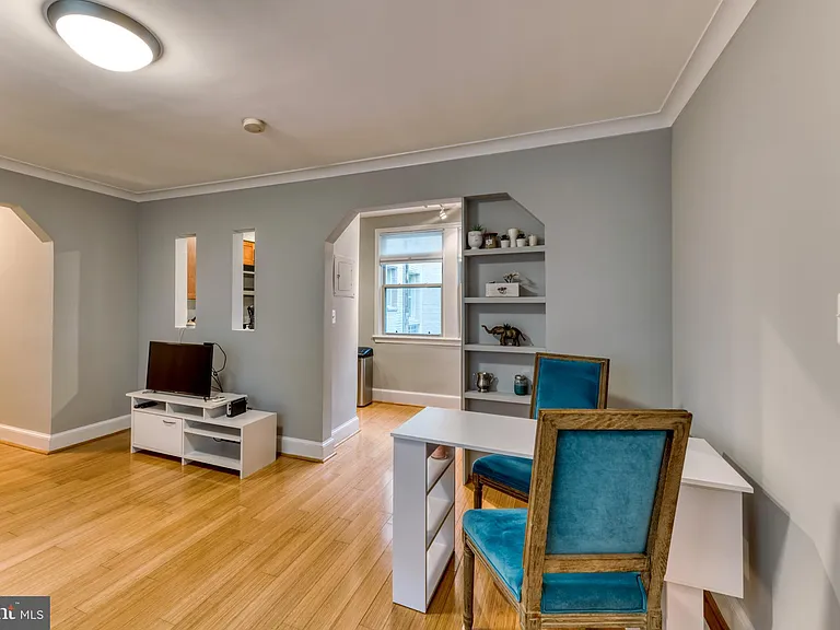 1363 K St SE #202 — Photo 10