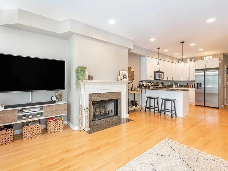 3125 N Clifton Ave #2 — Photo 10