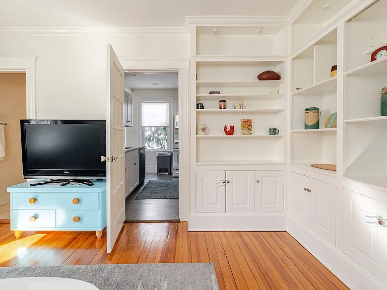 65 Arlington St #1 — Photo 23