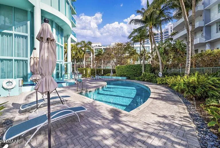 6000 Indian Creek Dr #12B — Photo 24