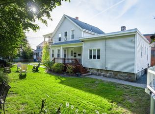 8 Gladding Pl, Fall River, MA 02721