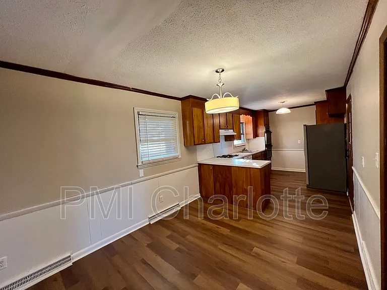 528 N Carolina Ave — Photo 9