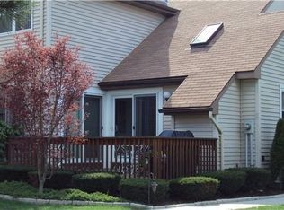 6 Spring Ct APT A, Broad Brook, CT 06016