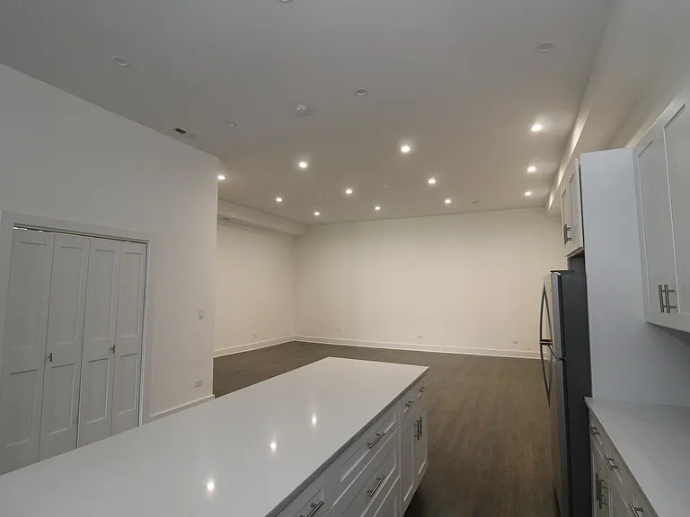 1474 N Milwaukee Ave #2F — Photo 20
