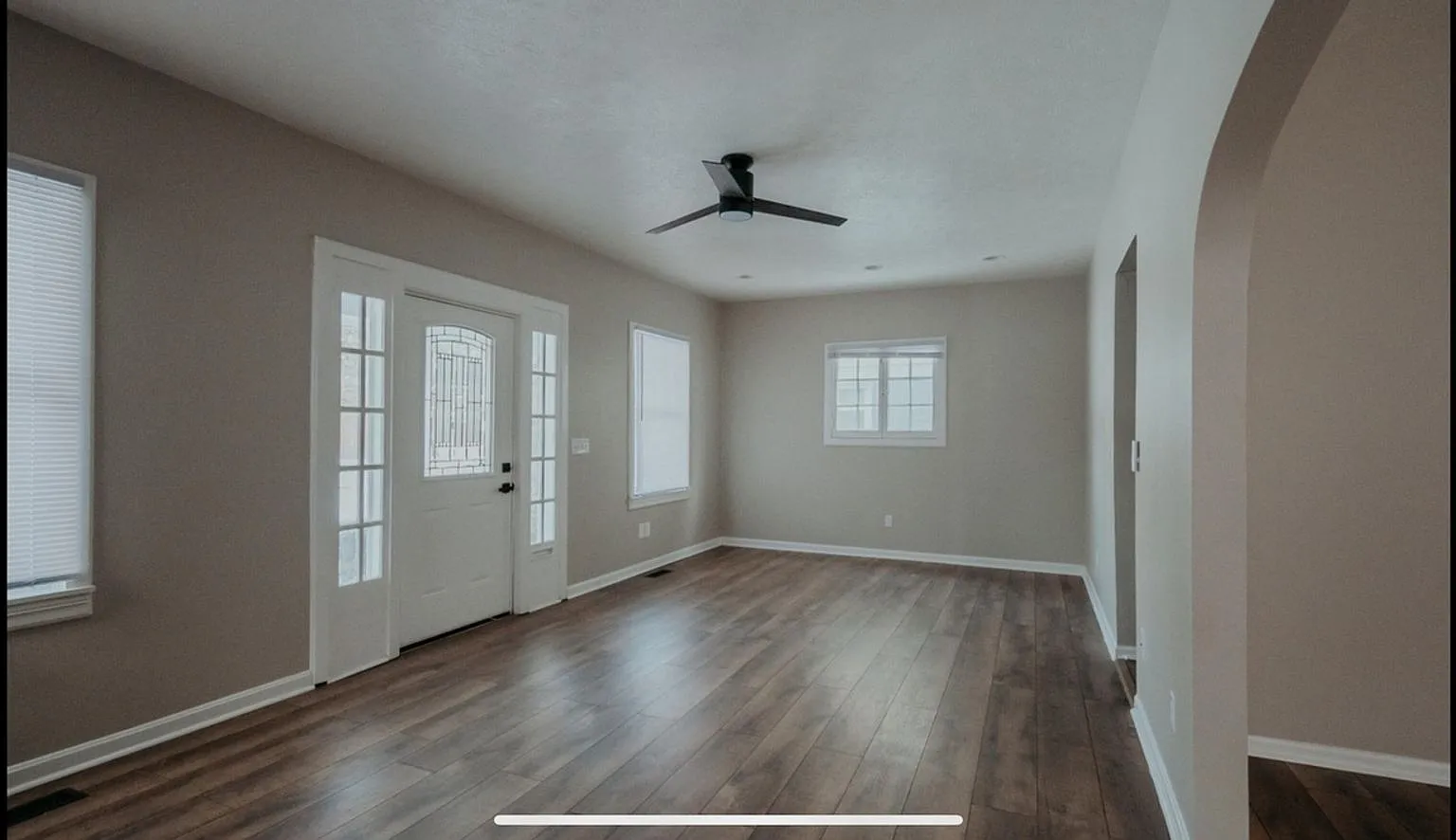 Spacious 3BR Duplex in Louisville — Photo 3