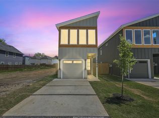 2620 Peabody Ave, Dallas, TX 75215