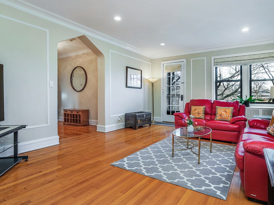 4810 Boston Post Road