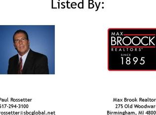 1126 Willow Ln, Howell, MI 48843