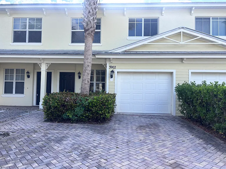 3902 Sabal Way — Photo 6