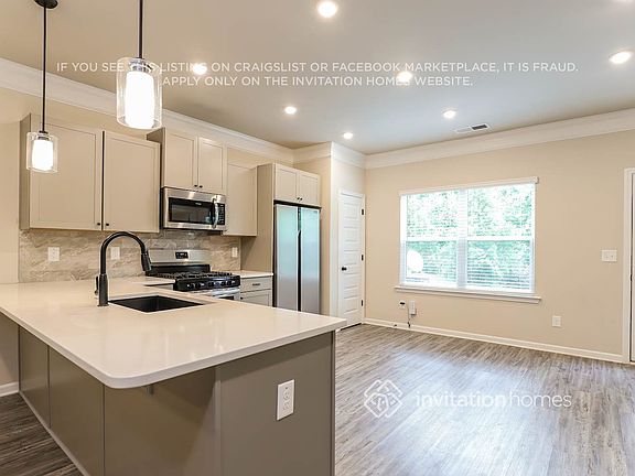 4th image of 2303 Buford Town Dr