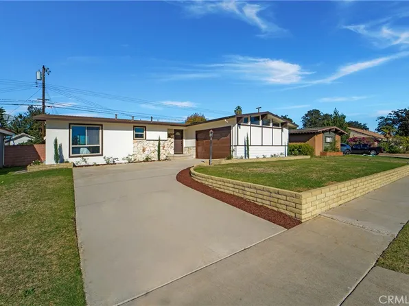 1231 W Roberta Ave, Fullerton, CA 92833