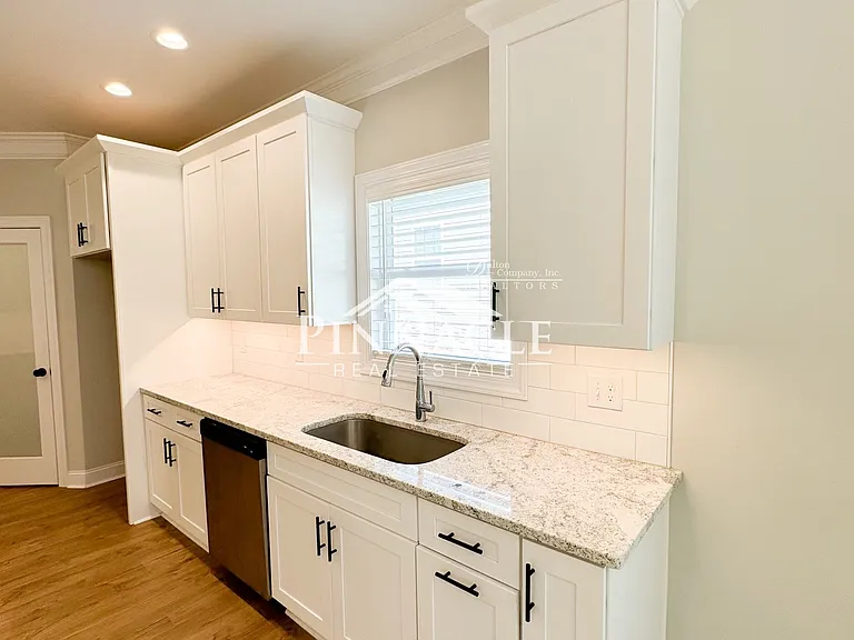 1164 Stoney Ridge Blvd — Photo 15