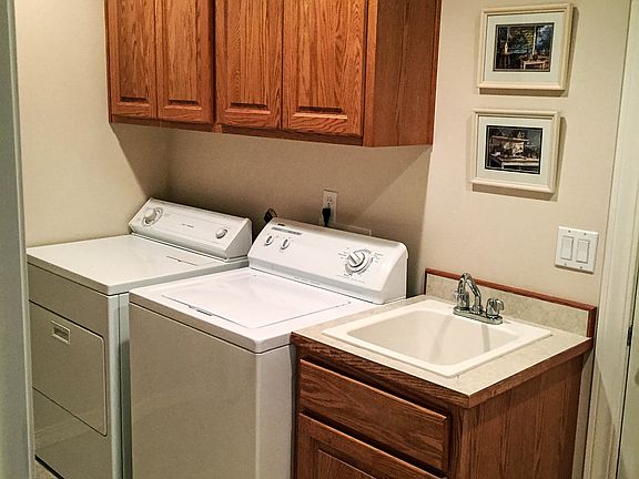 Laundry pair with sink