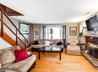 1126 Friendship St, Philadelphia, PA 19111
