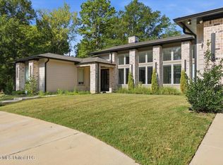 3 Carters Grv, Jackson, MS 39211
