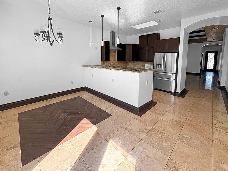 1611 Camino Del Arco — Photo 5