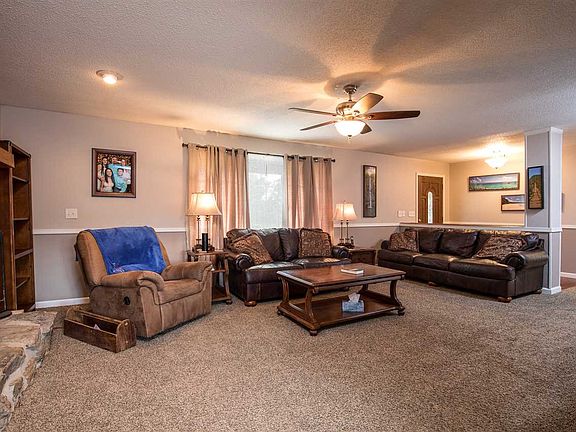 3rd image of 2237 County Road 421