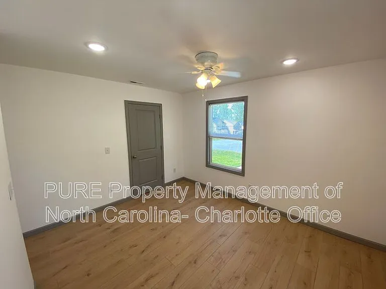 12025 Platon Ave — Photo 35